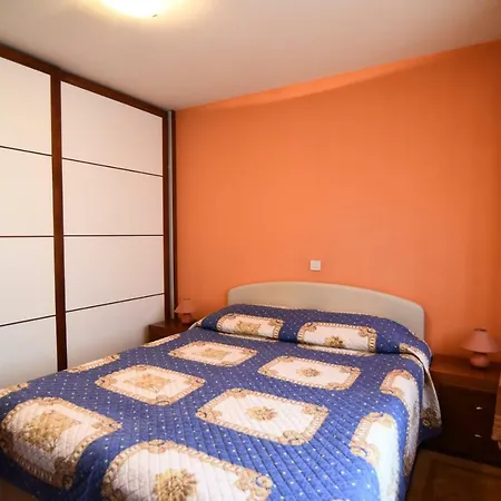 Luksuzni Apartman Alba U Centru Zadra