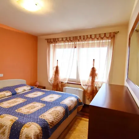 Luksuzni Apartman Alba U Centru Zadra